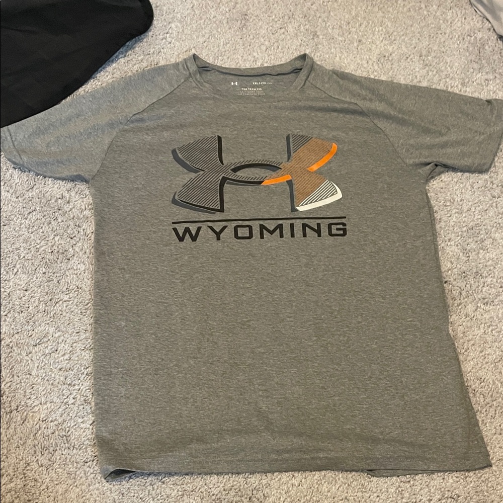Under Armour Gray and Orange Men's Tee - Picture 2 of 7